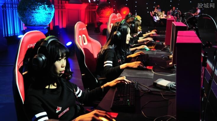 已有10冠 已有10冠